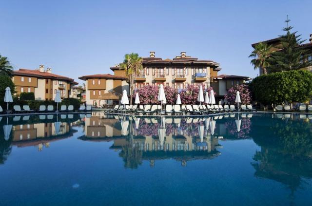 Hotel Club Grand Side