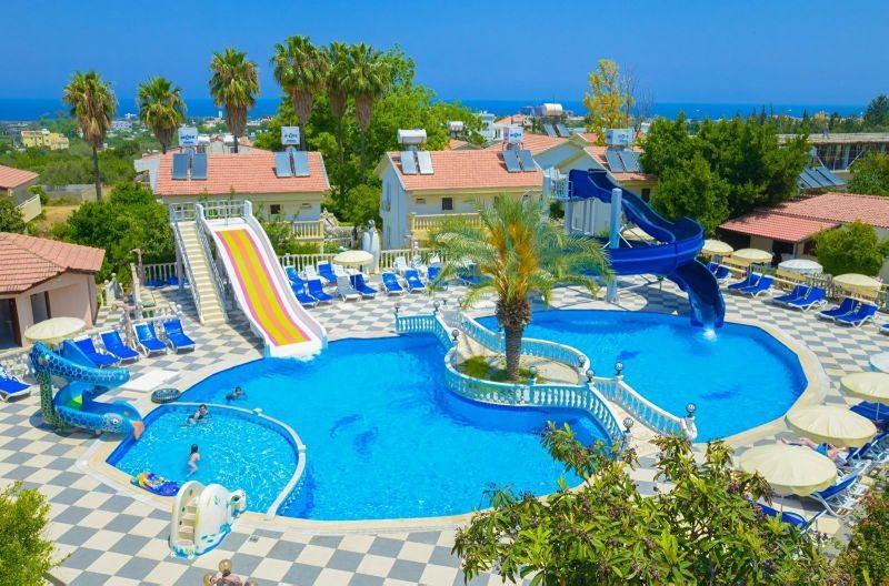 Riverside Garden Resort