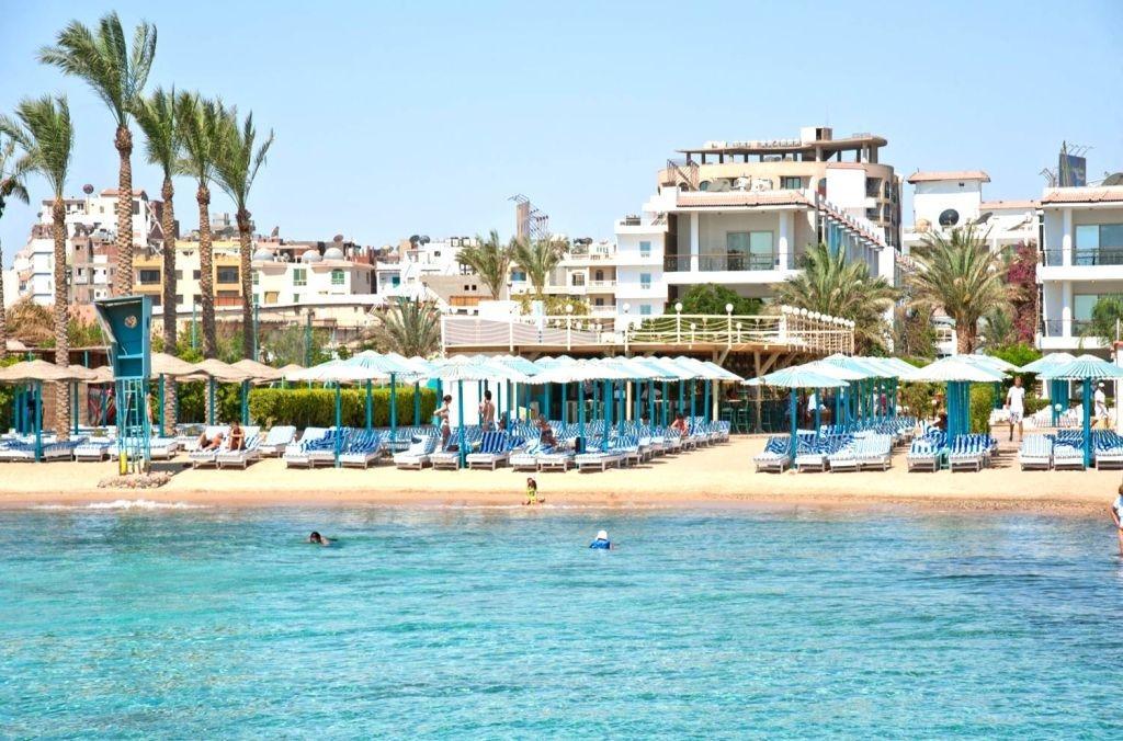 Minamark Beach Resort