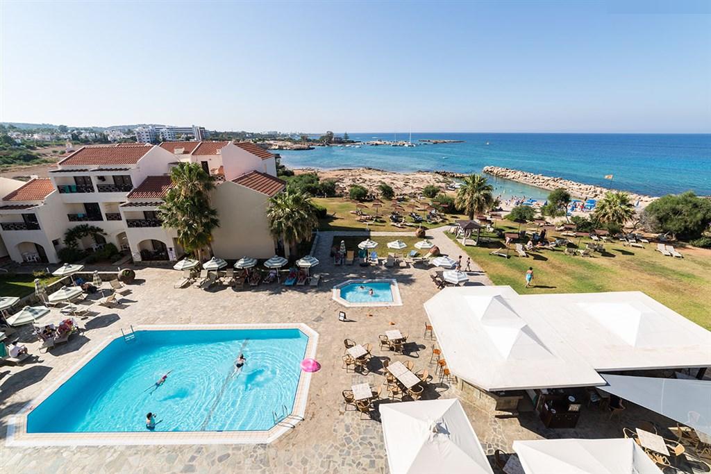 Mimosa Beach hotel