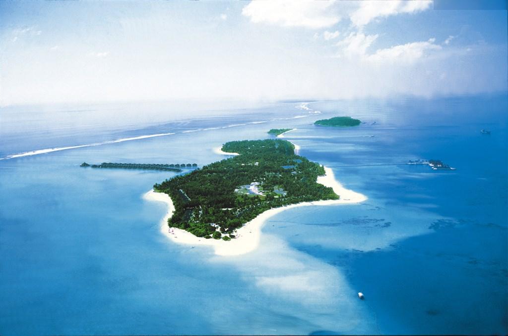 Sun Island Resort & Spa