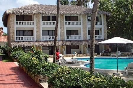 Playa Esmeralda Beach Resort
