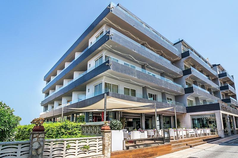 Nautic Hotel