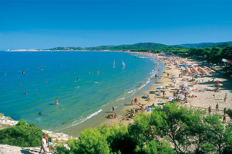 Villaggio Internazionale Manacore