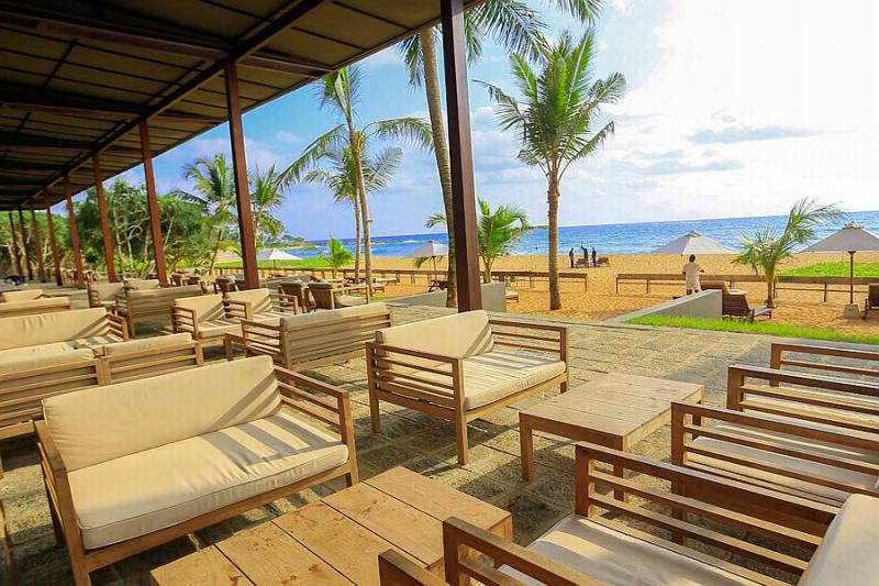 Pandanus Beach Resort & Spa
