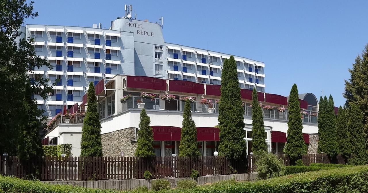 Hotel RÉPCE - termální lázně