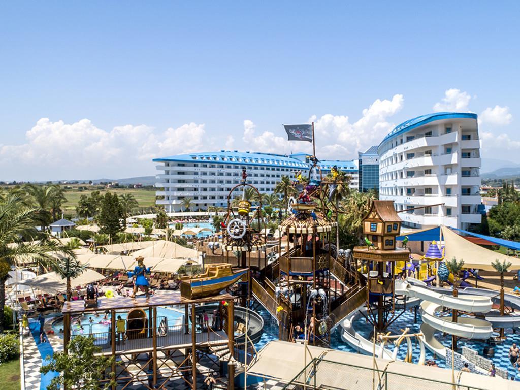 Crystal Admiral Resort