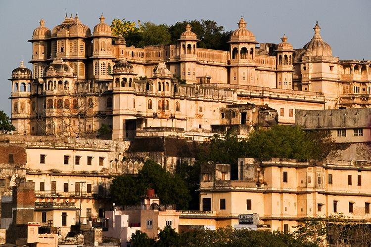 Velká cesta Indií s návštěvou sultánových paláců a pouštních dun Jaisalmeru