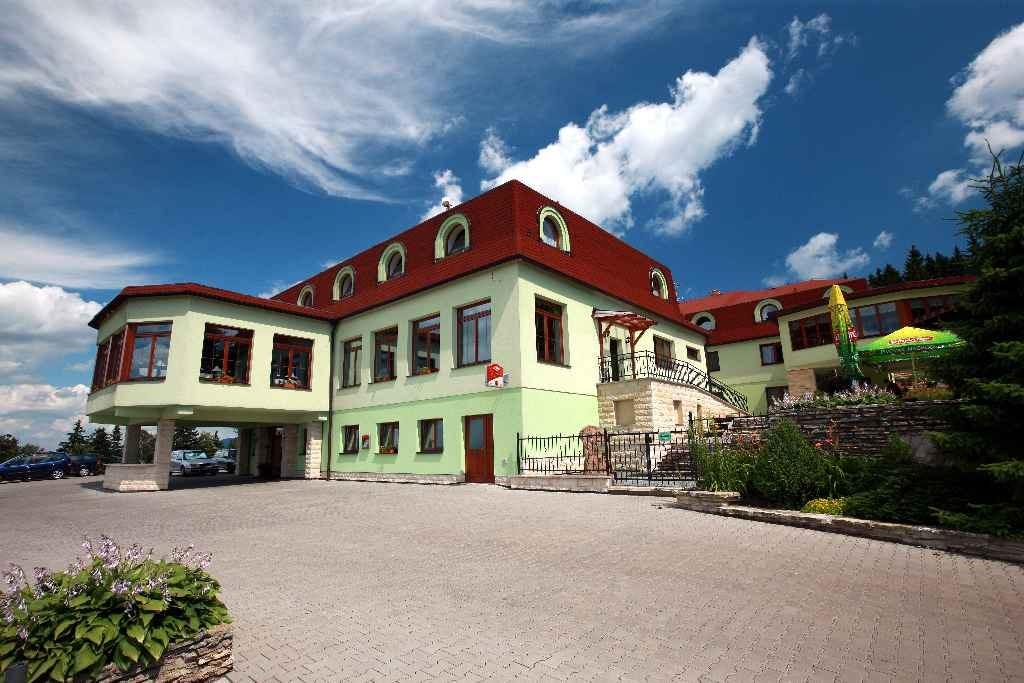 Wellness Hotel Vyhlídka - Náchod