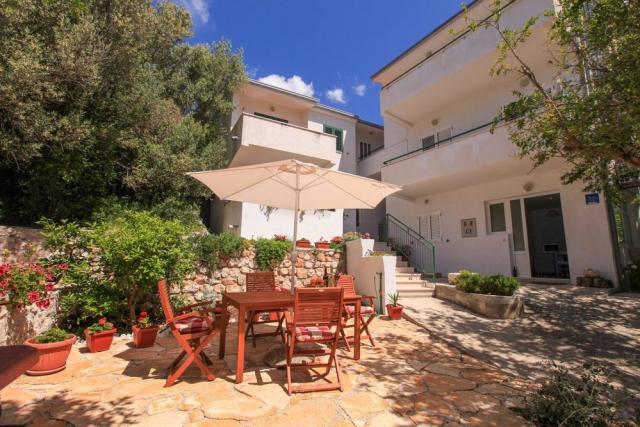 Apartmány Toni 1