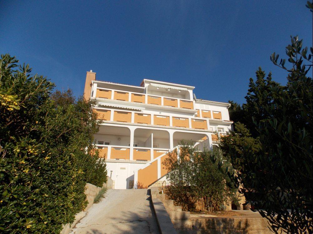 Apartmány Henrik