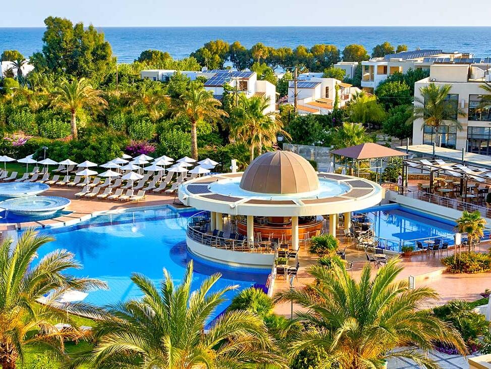 Minoa Palace Resort & Spa