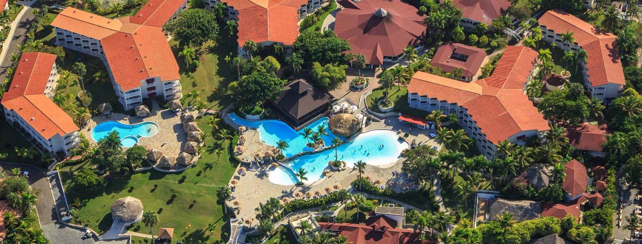 Lifestyle Tropical Beach Resort