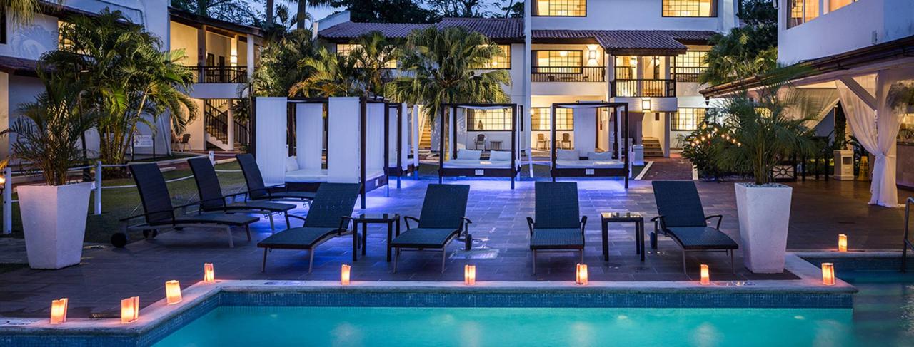 Bluebay Villas Doradas