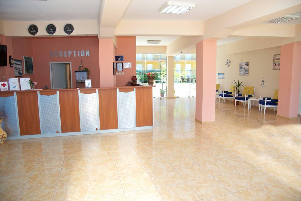 Hotel Happy Land