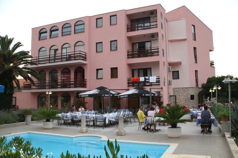 Villa Stari Dvor