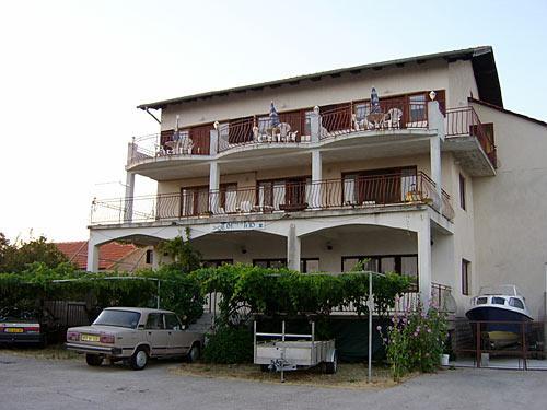 Privátní no name apartmány Turanj