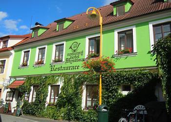 Třeboňské rozptýlení - Hotel Myslivna