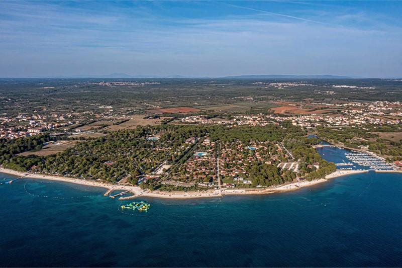 Bi Village