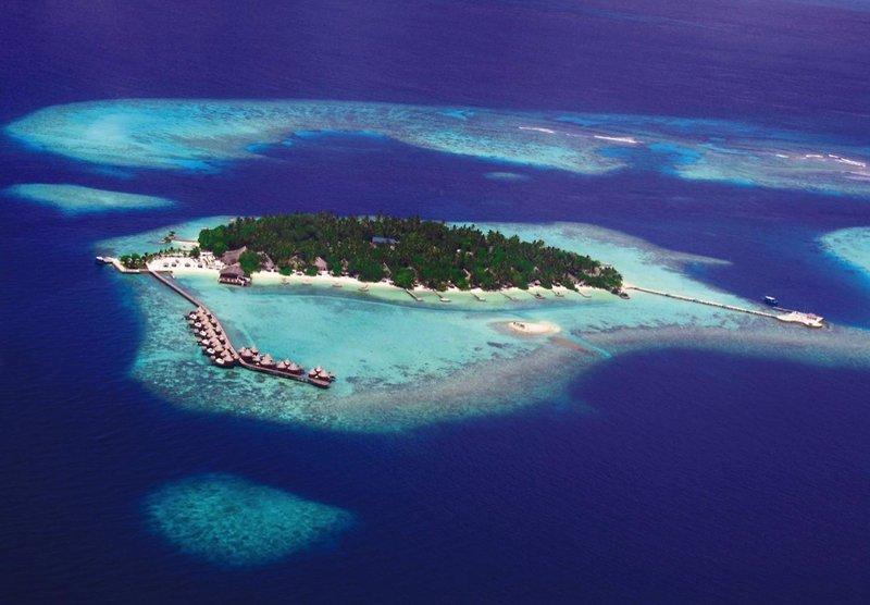 Nika Island Resort