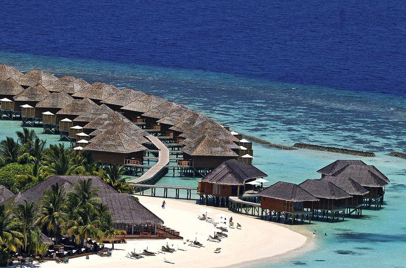 Vakarufalhi Island Resort