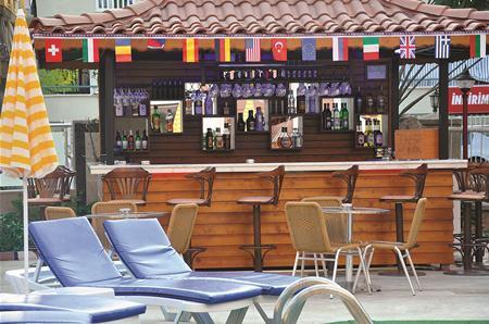 Primera Hotel & Apart