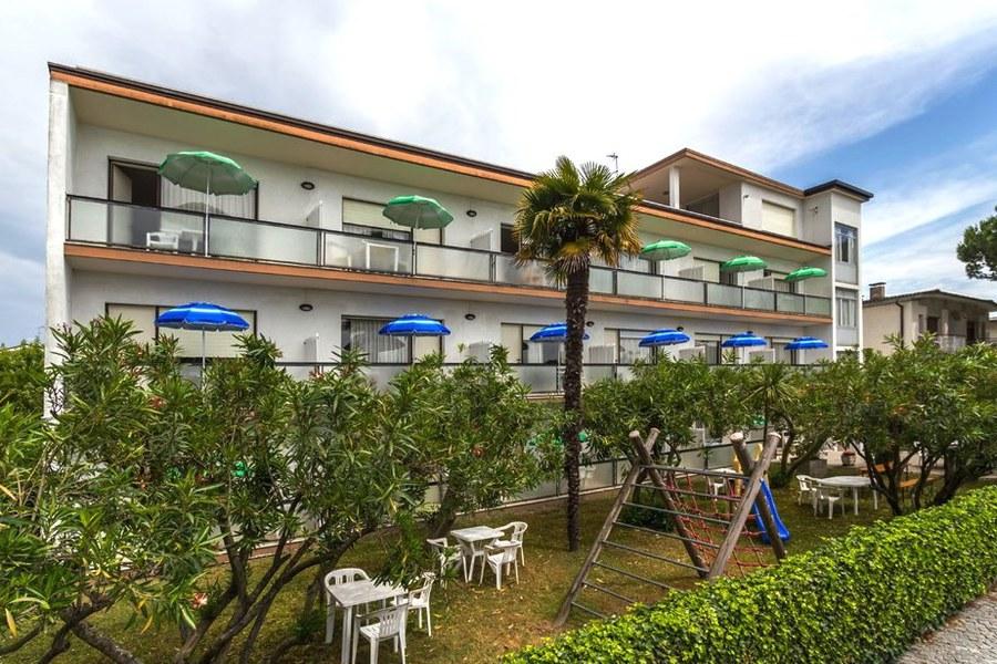 Villa Yachting