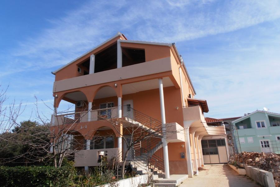 Apartmány No Name Turanj