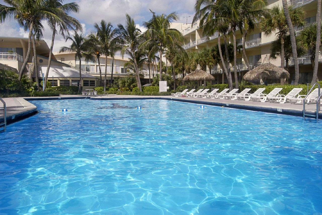 Days Inn Thunderbird