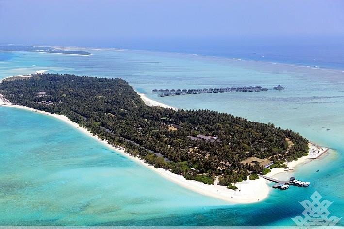 Sun Island Resort & Spa