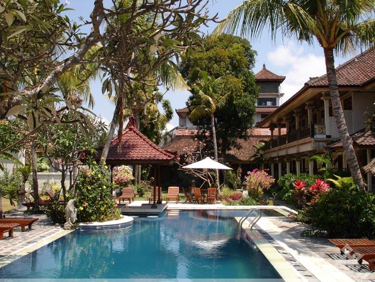 Taman Agung Beach Inn