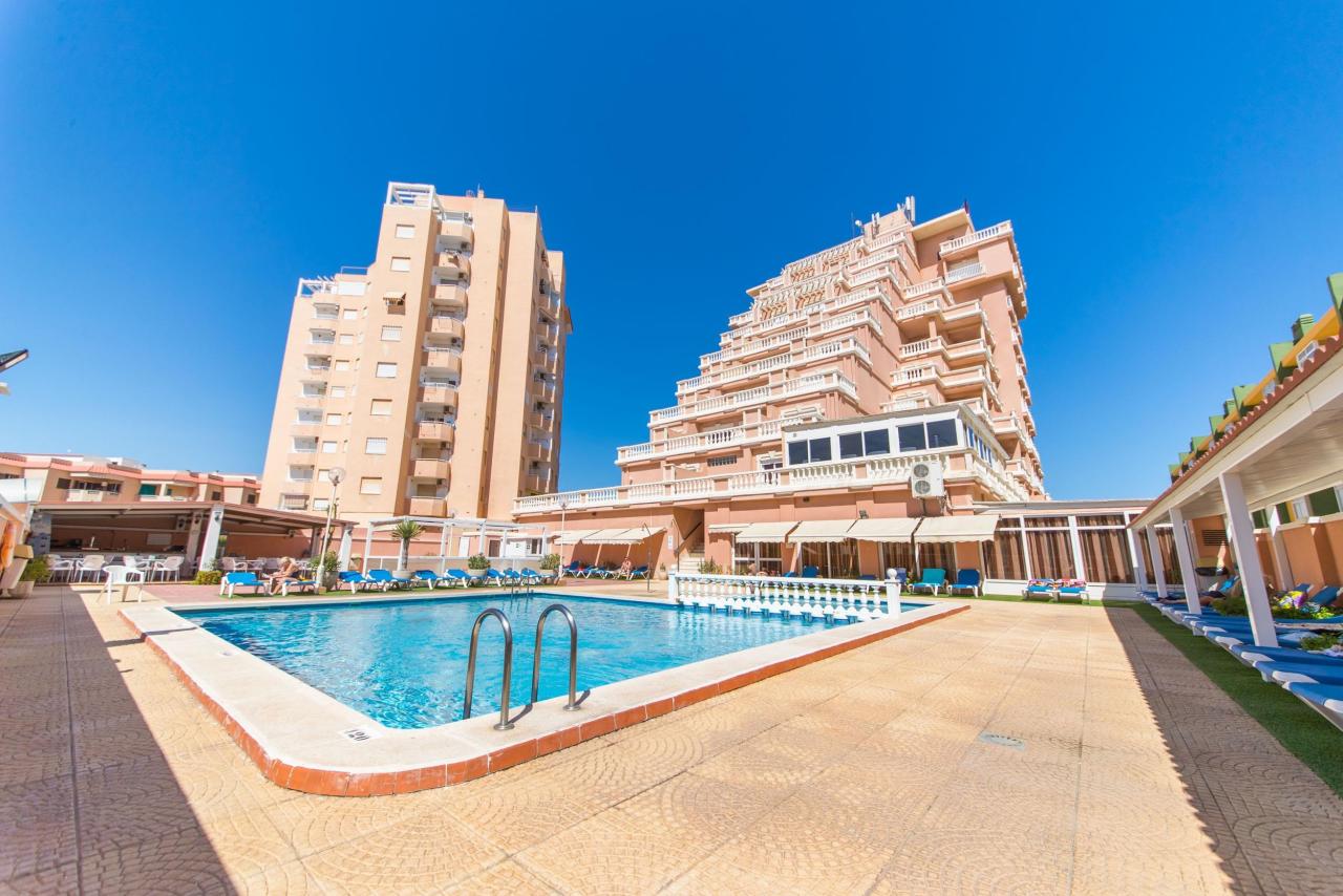 Hotel Los Delfines