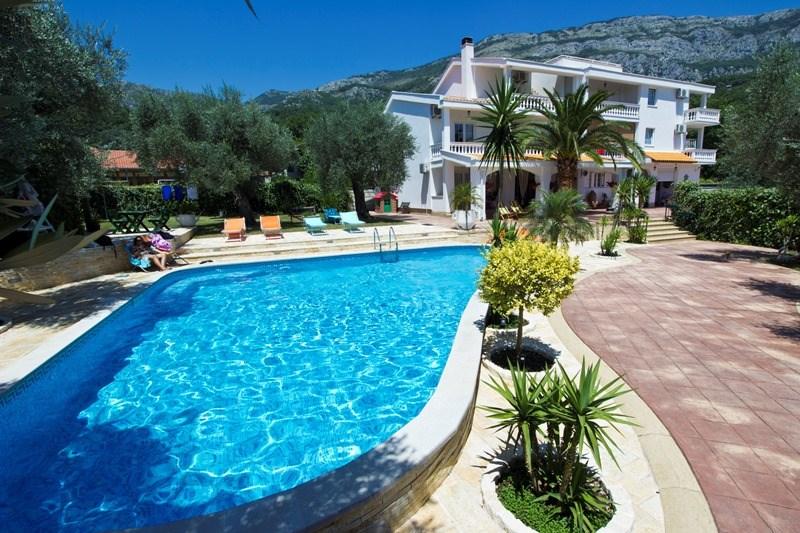 Vila Armenko LUX