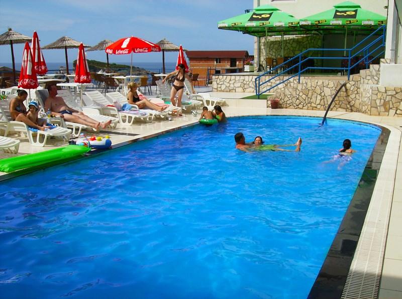 Hotel El Mar Club