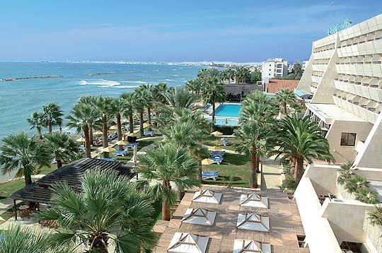 Palm Beach Hotel & Bungalows