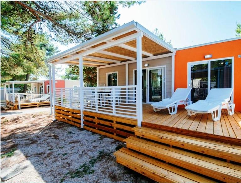 Zaton Holiday Resort - apartmány 3*