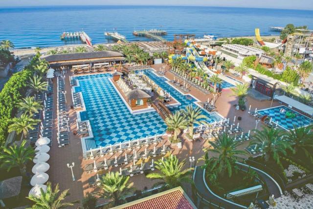 Quattro Beach Spa & Resort Hotel