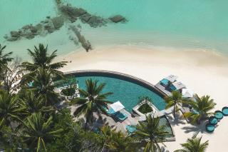 Constance Moofushi Maldives