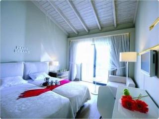 Pearl Beach Hotel