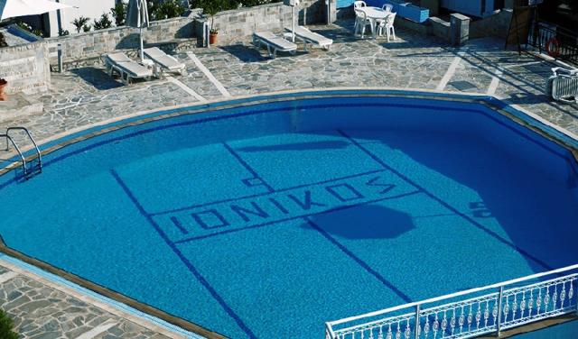 Ionikos-Hotel-3.jpg