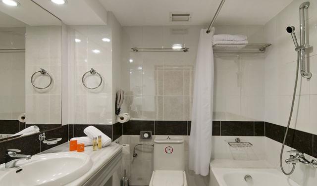 Kipriotis_Panorama_Standard-Double-Room.jpg