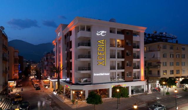 Xperia-Saray-Beach (1).jpg