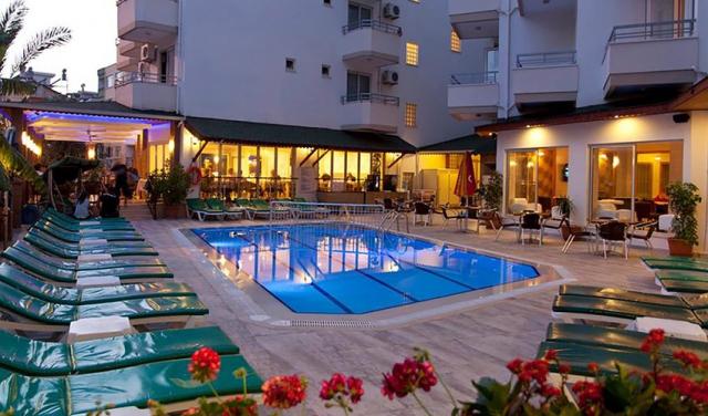 Hotel-Remi-4.jpg