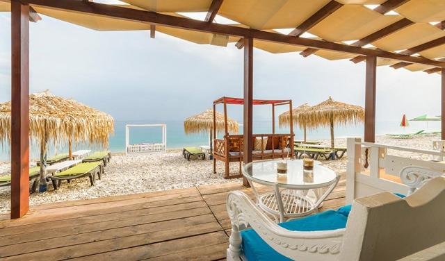 Kokkari-Beach-Hotel-31.jpg