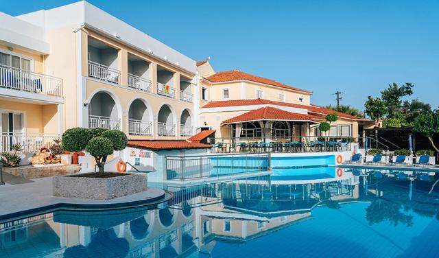 Diana-Palace-Hotel-2.jpg