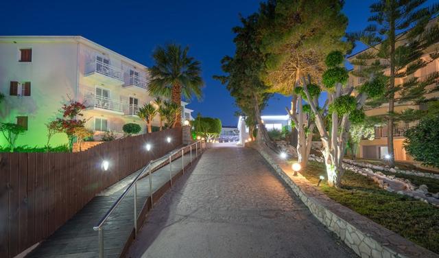 Diana-Palace-Hotel-6.jpg
