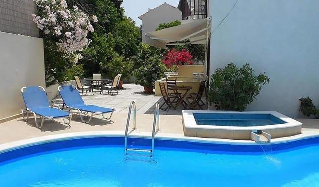 Hotel-Frini-33.jpg