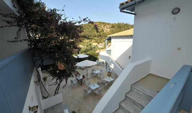 Agios-Nikitas-Hotel-17.jpg