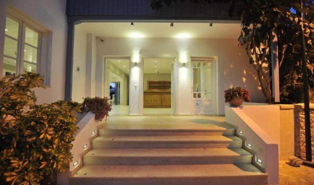 Agios-Nikitas-Hotel-4.jpg