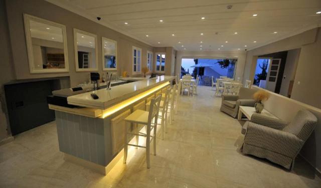 Agios-Nikitas-Hotel-6.jpg
